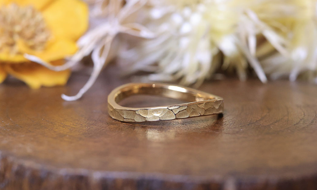 S ウェーブ　結婚指輪